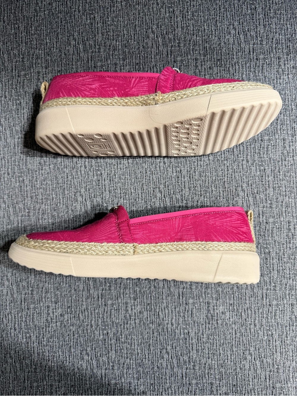B Zees Women’s Maui Slip On Loafers - Picture 4 of 14